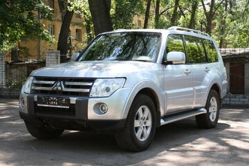 Hulpveren Mitsubishi Shogun