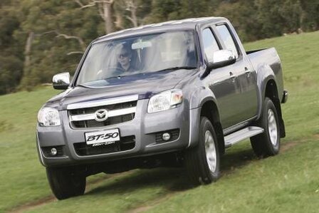 Vervangende versterkte voorveren set MAD HV-064248, Mazda BT-50 (B22,B32,UP,UR) | 2011-2020