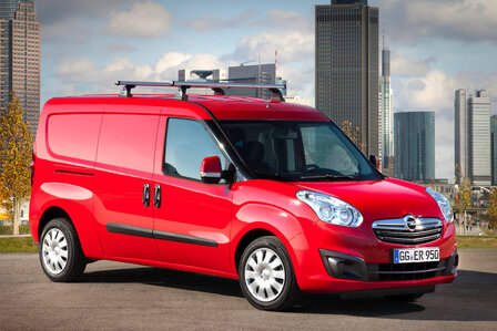 Vervangende versterkte voorveren set MAD HV-051838 Opel Combo D (X12) | 2012-2018