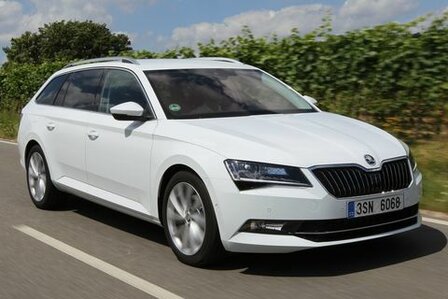 Vervangende versterkte voorveren set MAD HV-173218, Skoda Superb Combi III (3V5) | 2015-2023