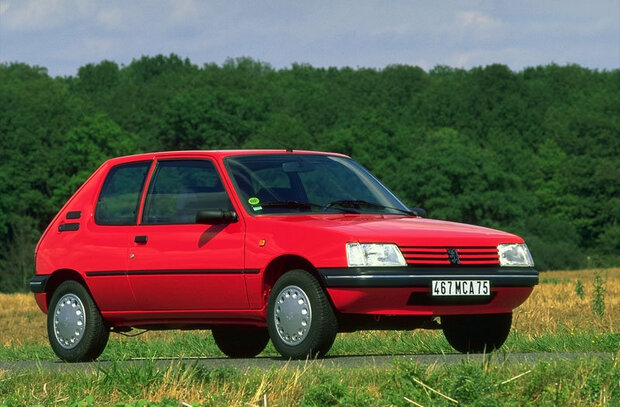 Vervangende versterkte verenset MAD HV-133090, Peugeot 205 II (20A/D) | 1987-1998