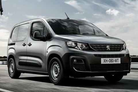"OPRUIMING" Vervangende versterkte verenset MAD HV-136158.1, Peugeot Partner (Type E) | 2018-heden